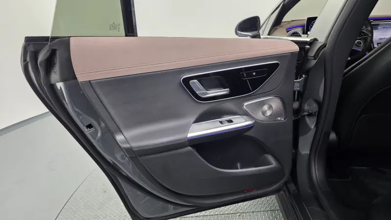 Mercedes-Benz EQE