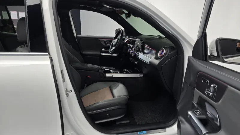 Mercedes-Benz EQB