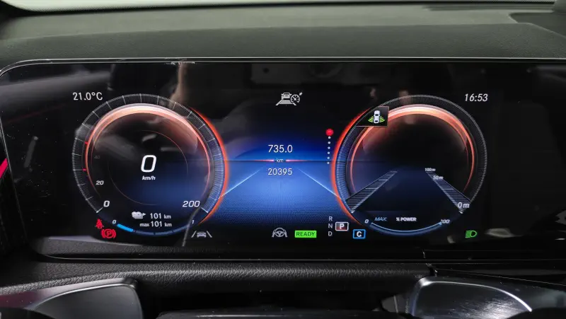 Mercedes-Benz EQB