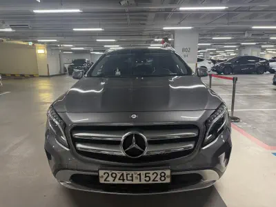 Mercedes-Benz GLA-Class