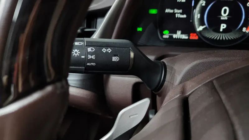 Lexus ES300h