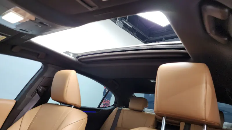 Lexus ES300h