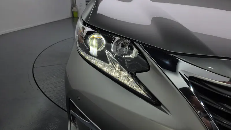 Lexus ES300h