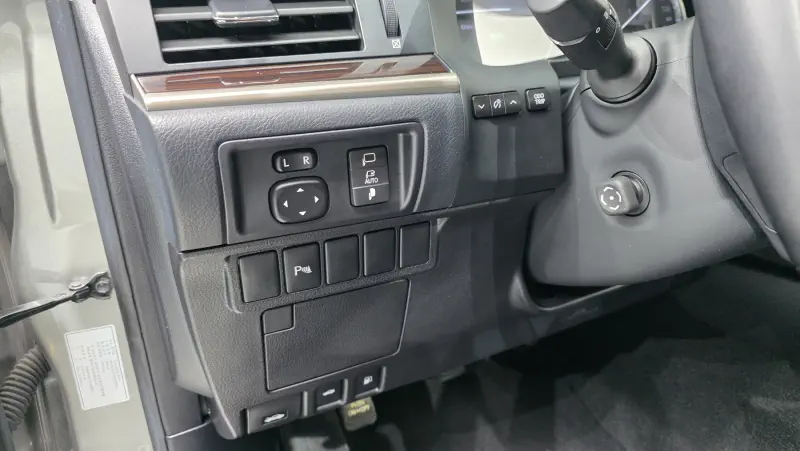 Lexus ES300h