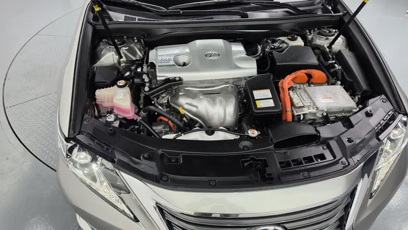 Lexus ES300h