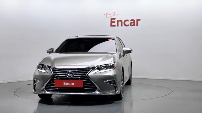 Lexus ES300h