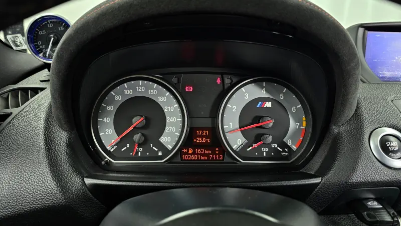 BMW 1M