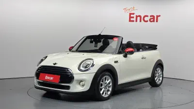 MINI Cooper Convertible