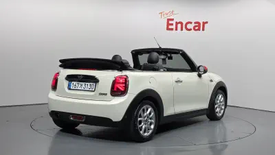 MINI Cooper Convertible