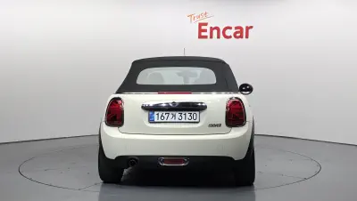 MINI Cooper Convertible