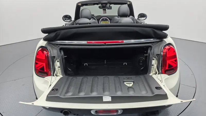 MINI Cabrio