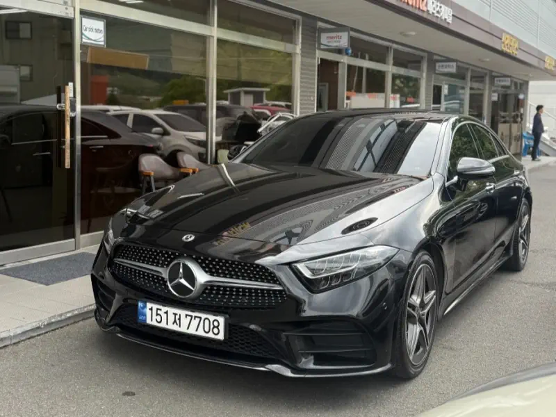 Mercedes-Benz CLS-Class