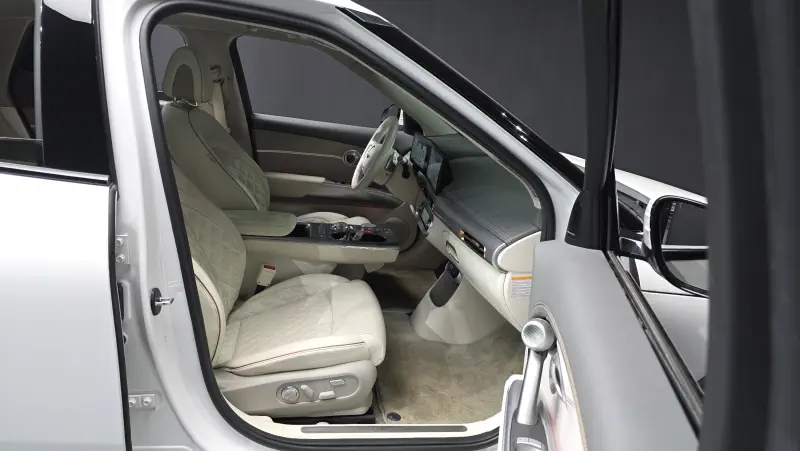 Genesis GV60