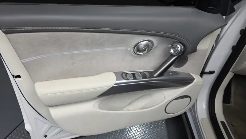 Genesis GV60