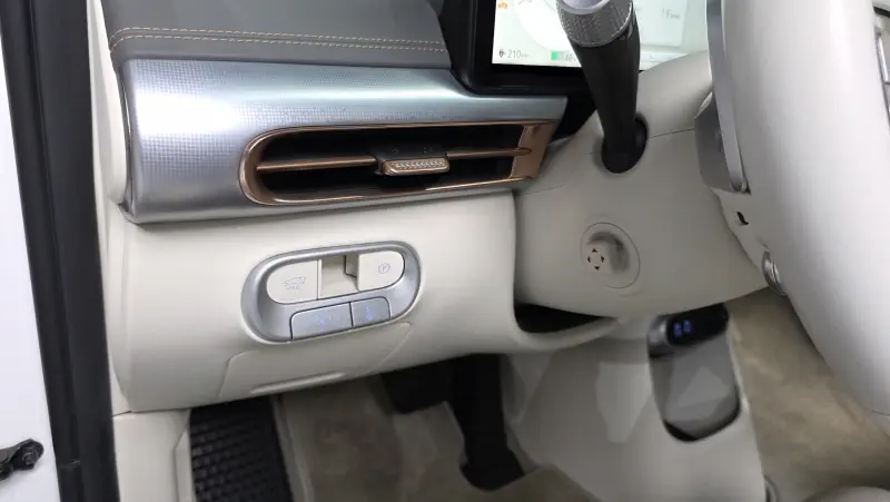 Genesis GV60