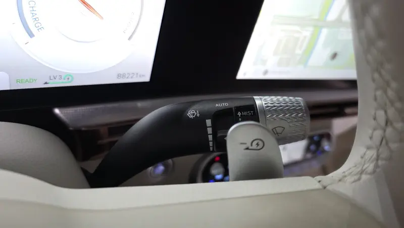 Genesis GV60