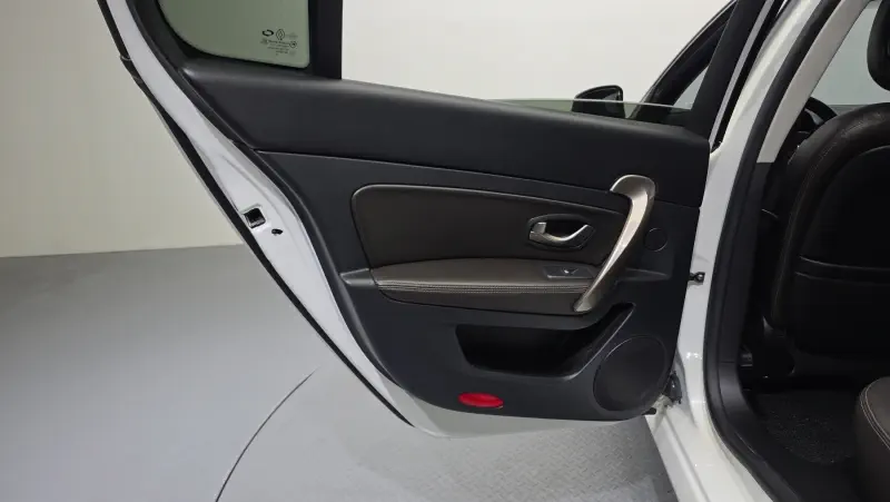 Renault Samsung SM5