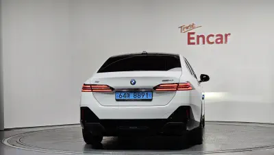 BMW i5