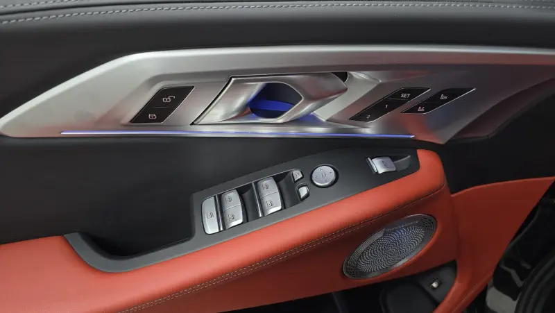 BMW XM