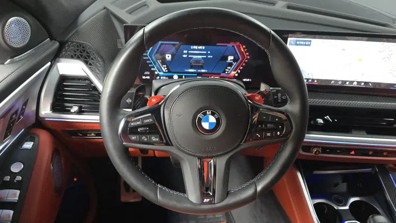 BMW XM