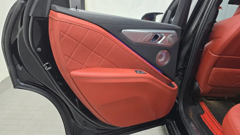 BMW XM