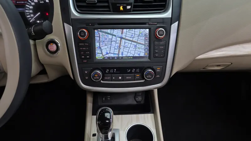 Nissan Altima