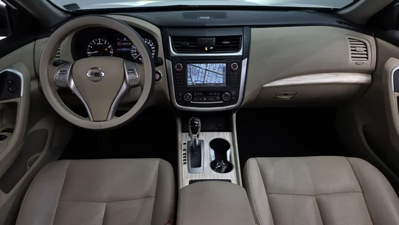 Nissan Altima