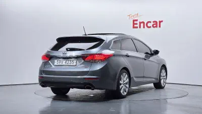 Hyundai I40