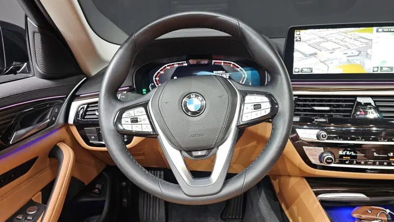 BMW 5-Series