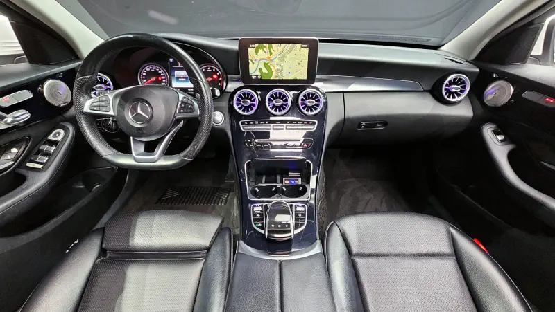 Mercedes-Benz C-Class