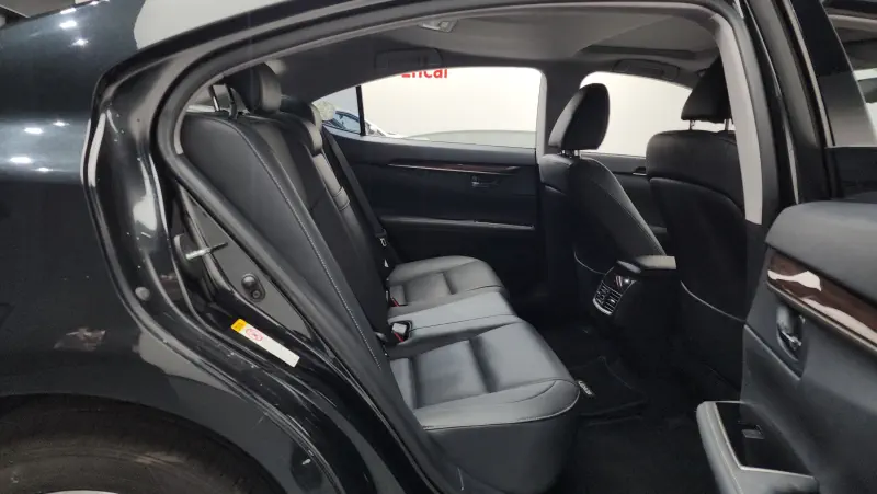 Lexus ES350
