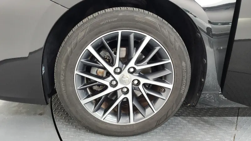 Lexus ES350