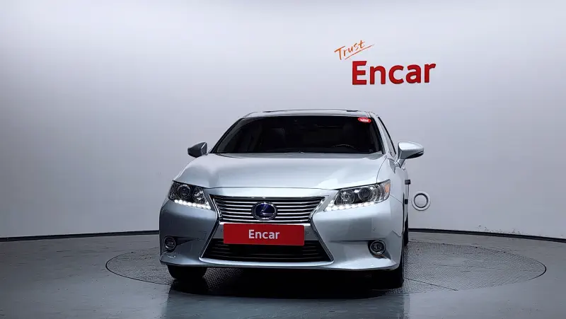 Lexus ES300h