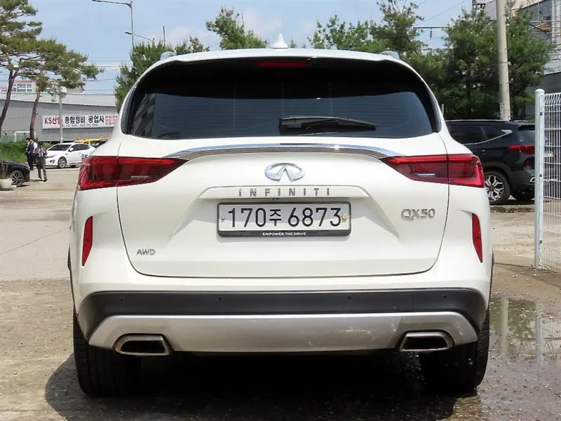 Infiniti QX50