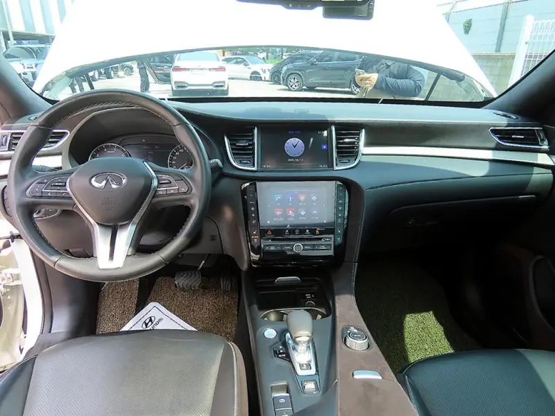 Infiniti QX50