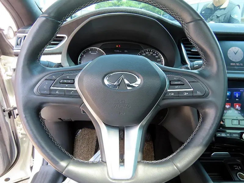 Infiniti QX50