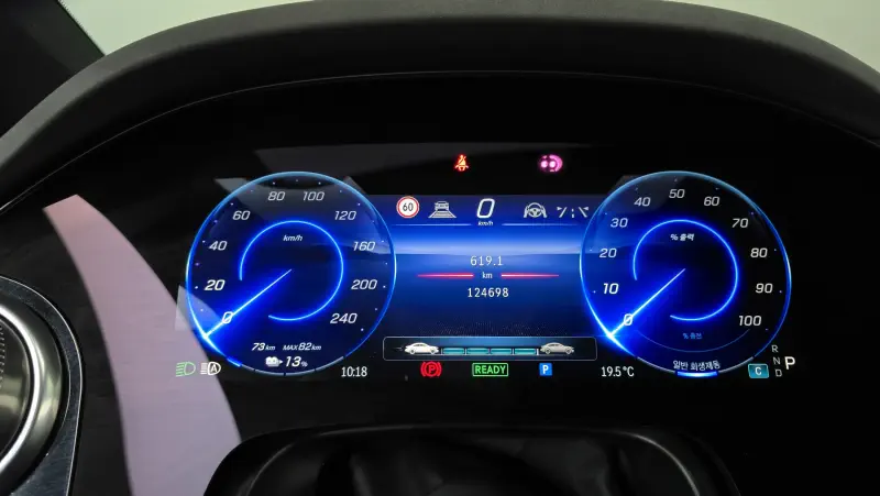 Mercedes-Benz EQS