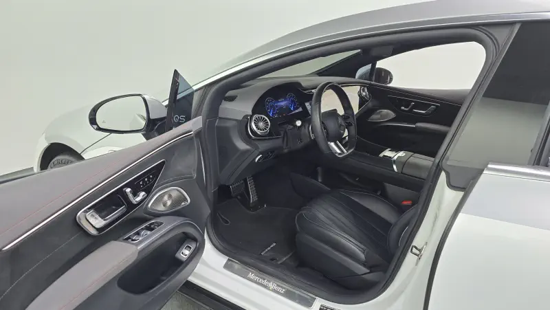 Mercedes-Benz EQS