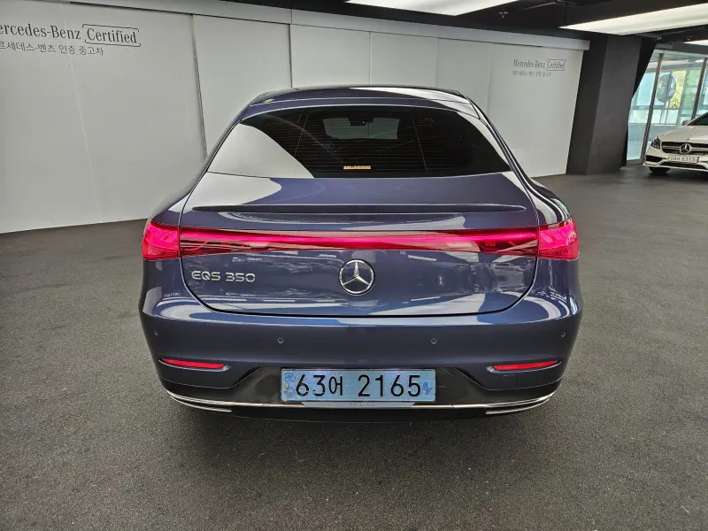 Mercedes-Benz EQS
