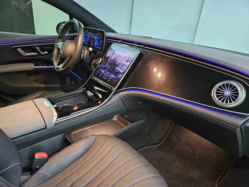 Mercedes-Benz EQS