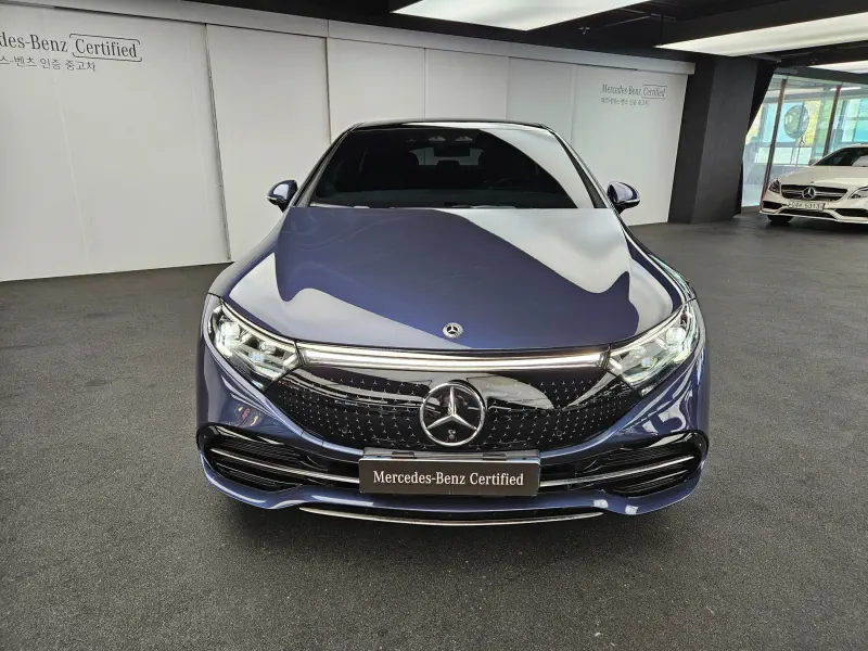 Mercedes-Benz EQS