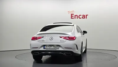 Mercedes-Benz CLS-Class