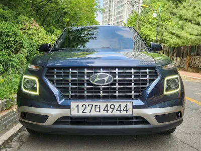 Hyundai Venue