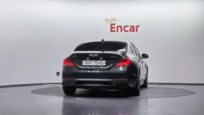 Genesis G70