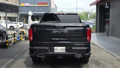 GMC SIERRA