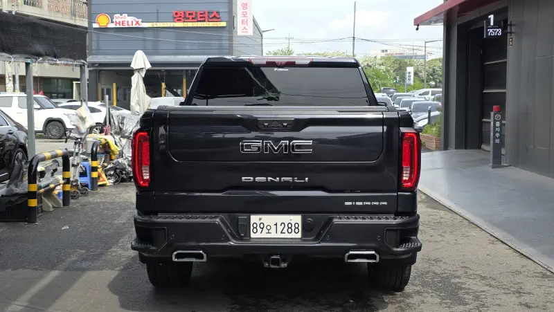 GMC SIERRA