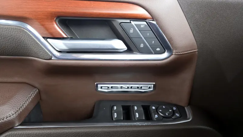 GMC SIERRA