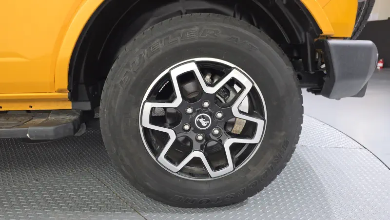 Ford Bronco