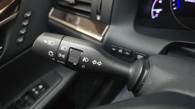 Lexus ES300h