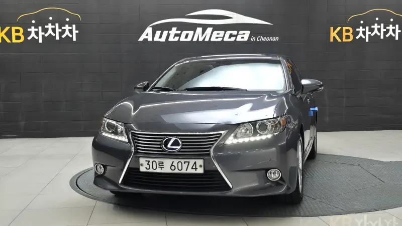 Lexus ES300h